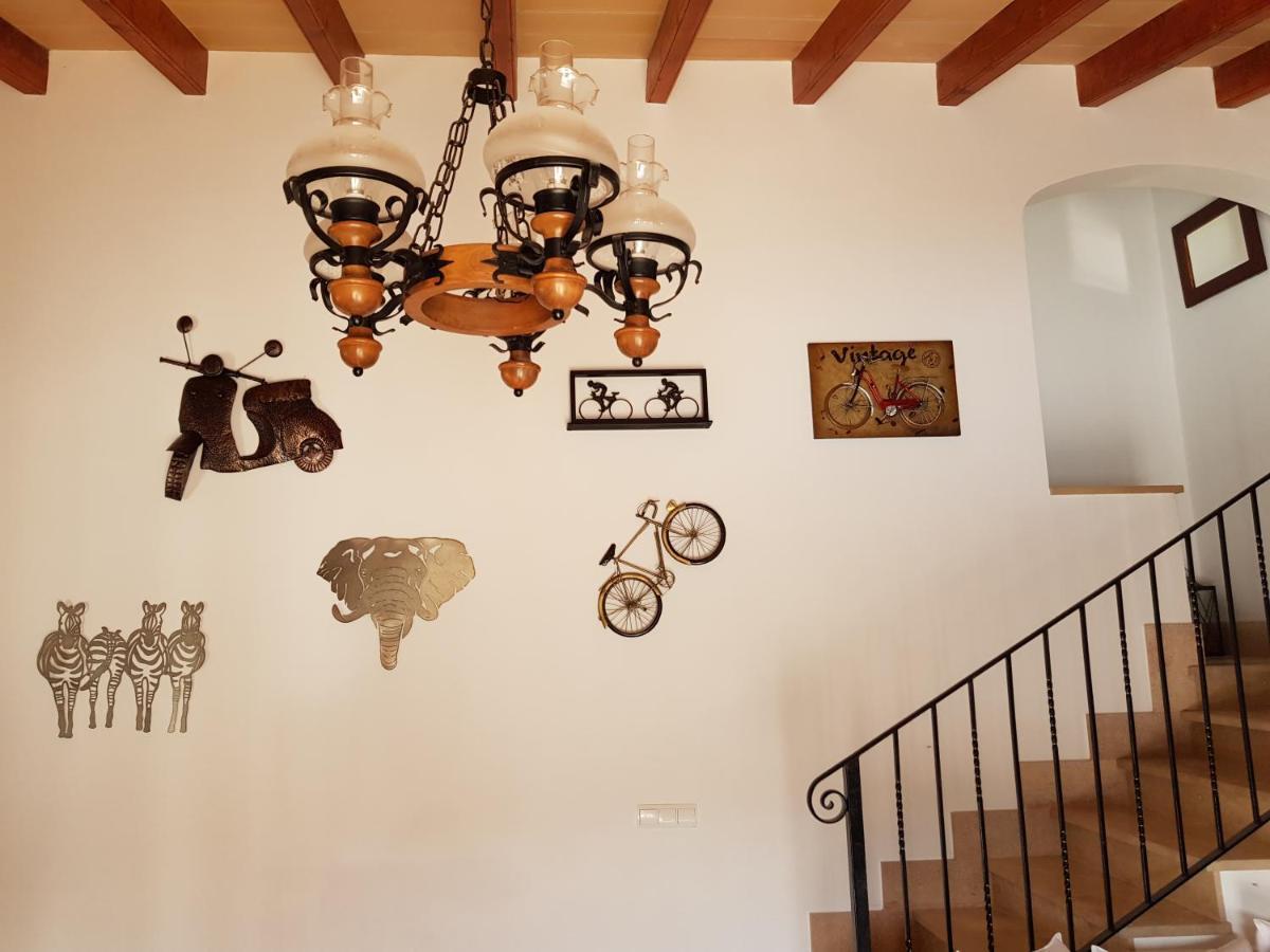 Villa Milagro - 3 Bedroom Finca Style Villa With Pool Near Golf Course/Beaches - Air Cond. Pollença Eksteriør bilde